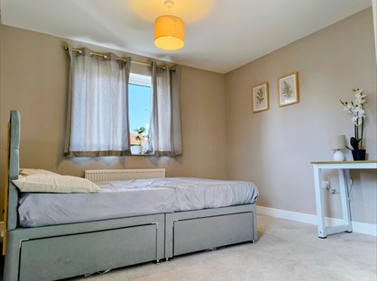 Room in a Shared House, Darwin Crescent, LU7