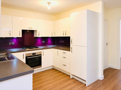 4 Bed End Terrace, Glenalmond Place, EH11
