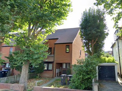2 Bed Semi-Detached House, Bagshot Road, EN1