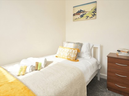 5 bed room for rent in Room in a Shared House, Hall O Shaw Street, CW1
