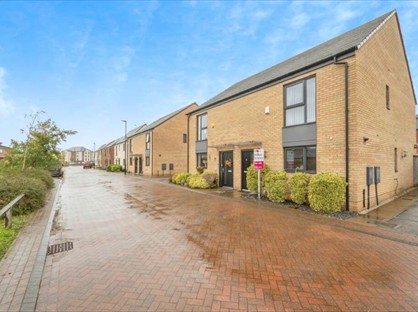 3 Bed Semi-Detached House, Burgundy Road, DN4