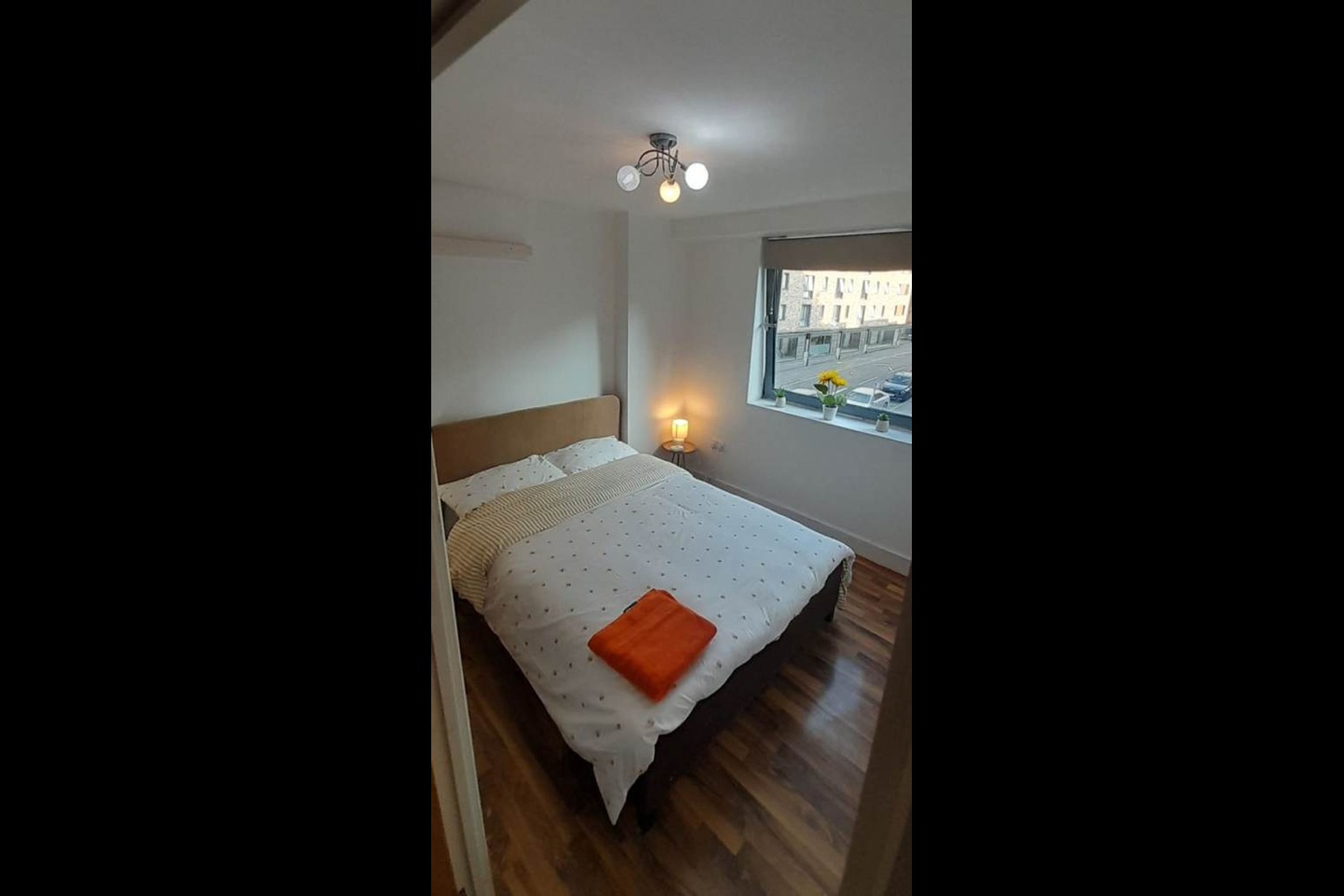 1 Bed Flat, Churchgate Plaz, B1 photo 2