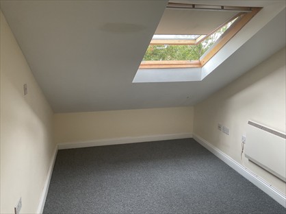 1 Bed Flat, Bucknalls Court, WD25