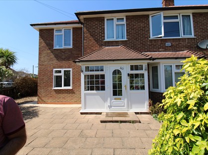 3 Bed Semi-Detached House, Sherborne Road, TW14
