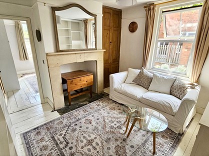 1 Bed Flat, Basingstoke Road, RG2
