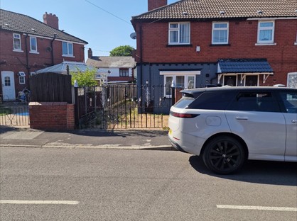 3 Bed Semi-Detached House, Fullerton Crescent, S65