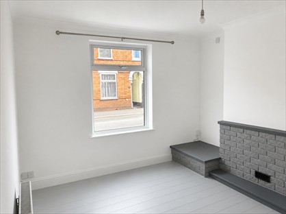 3 Bed Terraced House, Tealby Street, LN5