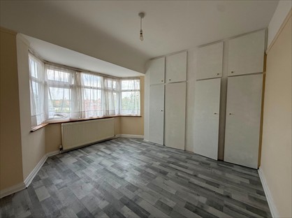 3 Bed Maisonette, Broadcroft Avenue, HA7