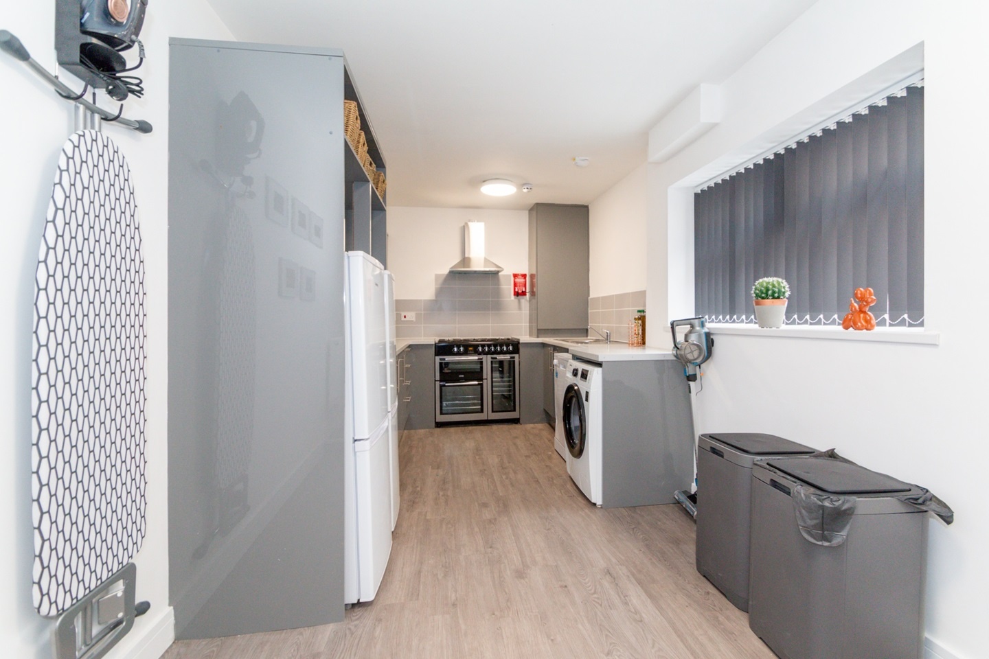 Room in a Shared House, Bigham Road, L6 photo 2