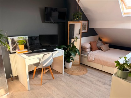 Room in a Shared House, City Road, S2