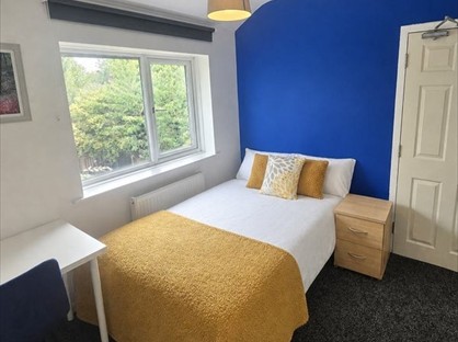 4 bed room for rent in Room in a Shared House, Eccles Old Road, M6