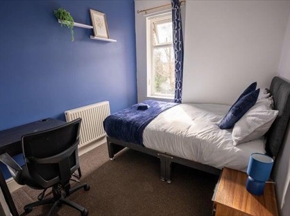 Room in a Shared House, Boardman St, M30