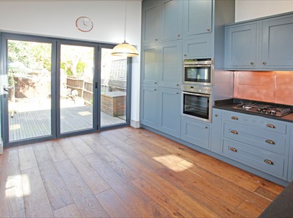 2 Bed Terraced House, Farrant Avenue, N22