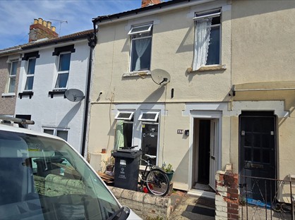 2 bed terraced house for rent in 2 Bed Terraced House, Dryden St, SN1