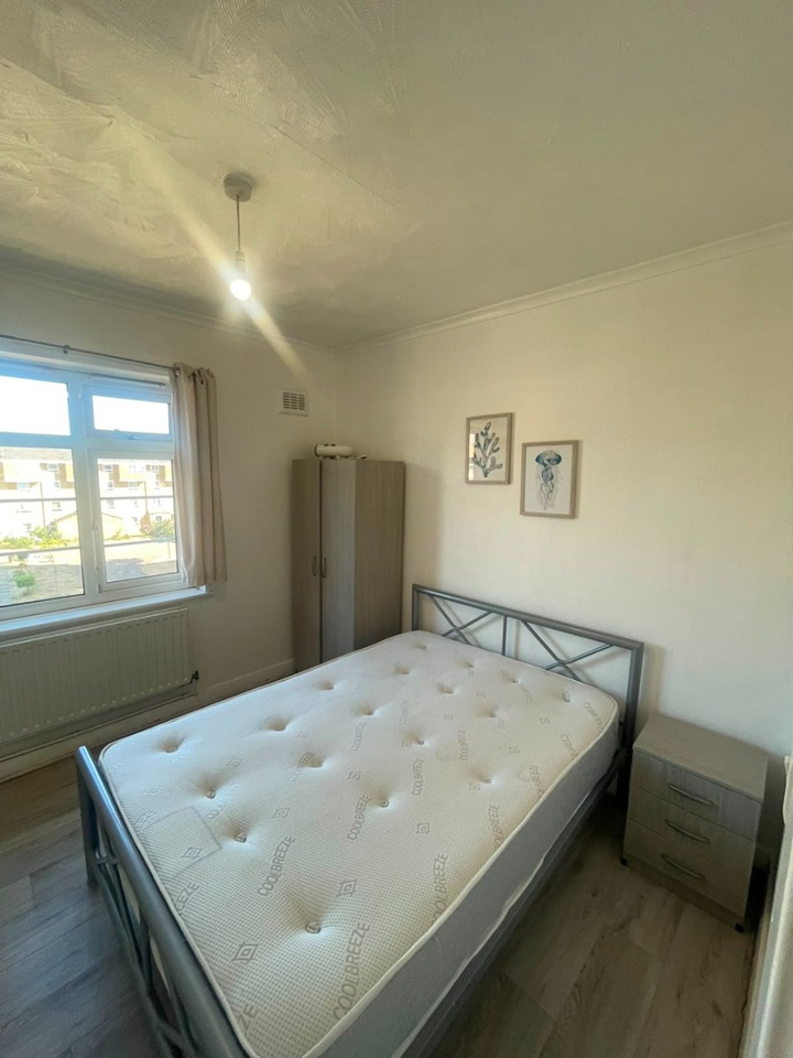Room in a Shared Flat, Swan Mead, SE1
