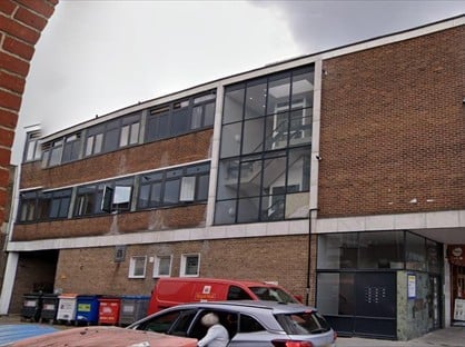 2 Bed Flat, Reston House, RM1