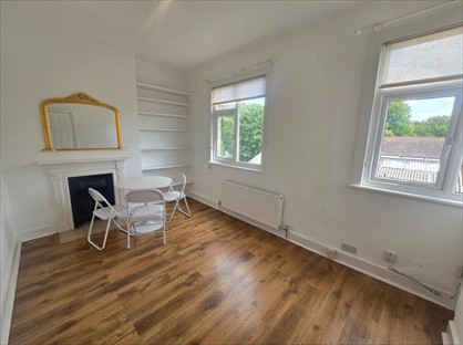 1 Bed Flat, Church Vale, SE23