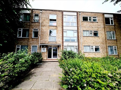 1 Bed Flat, Albany Road, EN3