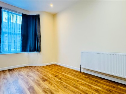 3 Bed Terraced House, Baden Road, IG1