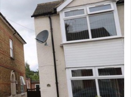 3 bed semi-detached house for rent in 3 Bed Semi-Detached House, Oakridge Road, HP11