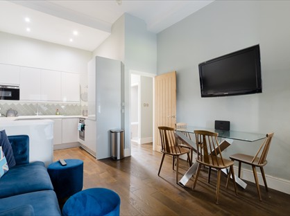 3 Bed Flat, Harrow Road, W9