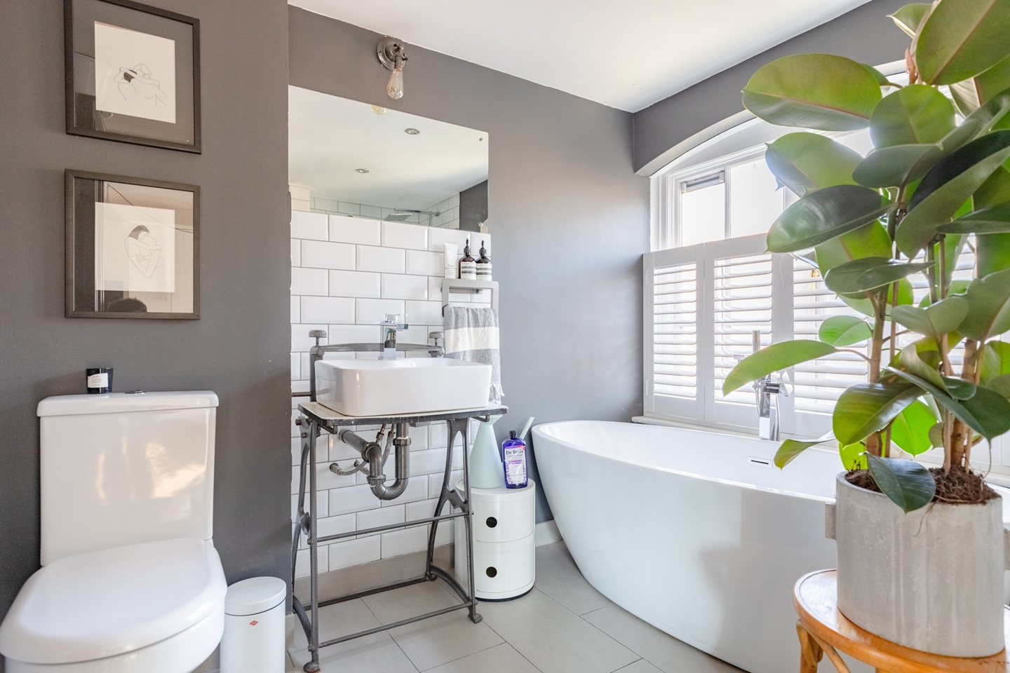 2 Bed Flat, Hedsor House, E2 photo 5