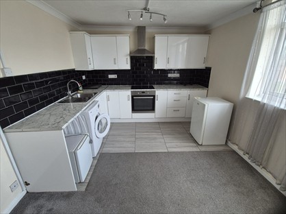 3 bed flat/apartment for rent in 3 Bed Flat, Intalbury Avenue, HP19