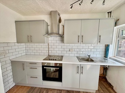 3 Bed Terraced House, Goyt Crescent, SK6