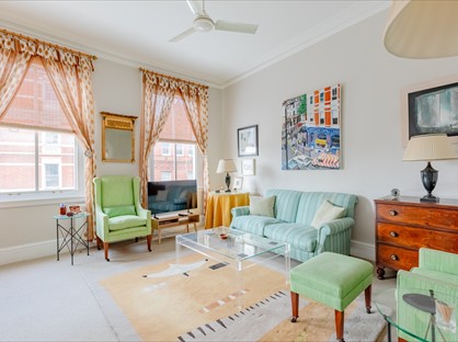 1 Bed Flat, Earls Court Road, SW5