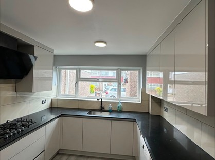 3 Bed Terraced House, Fambridge Road, RM8