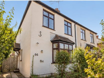 3 Bed Semi-Detached House, Micklefield Road, HP13