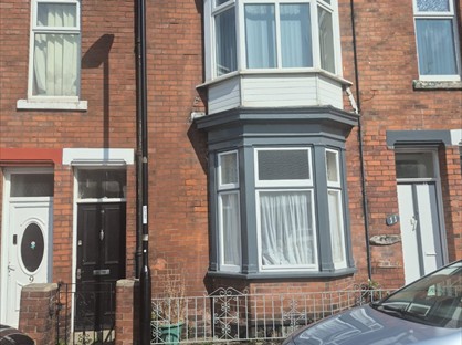 2 Bed Flat, Burnville Road, SR4