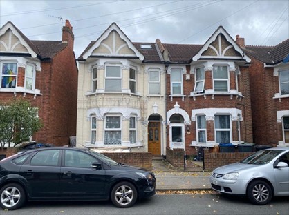 Room in a Shared House, Waddon Park Avenue, CR0