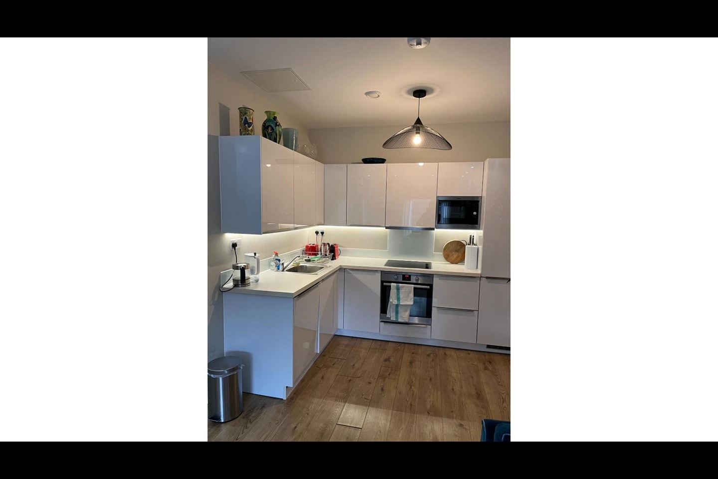 1 Bed Flat, Gibson Road, SE11 photo 2
