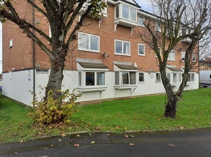 1 Bed Flat, Braithwaite Avenue, RM7