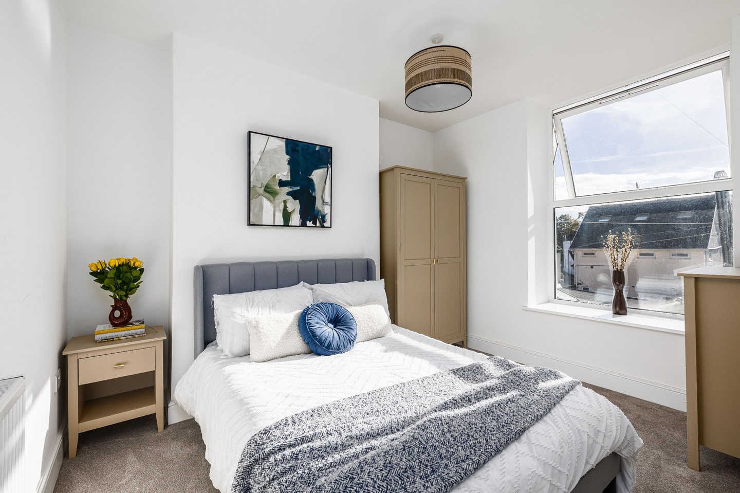 2 Bed Flat, Newport Road, CF24 photo 5