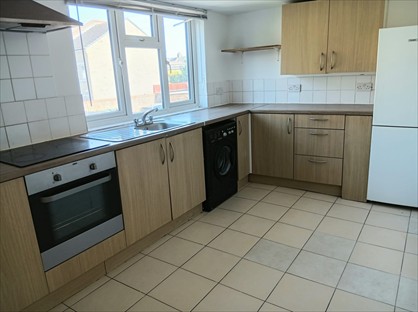 1 Bed Flat, Avenue Road, N15