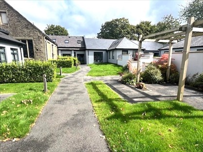 3 Bed Maisonette, Spring Wood, L39