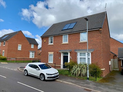 4 Bed Detached House, Sutton Avenue, ST5