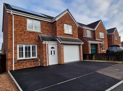 3 Bed Detached House, Hexham Gardens, DH8