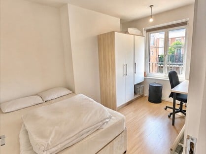 Room in a Shared Flat, Clandon House, SE1