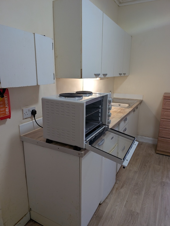 Room in a Shared House, Waveley Road, CV1 photo 2
