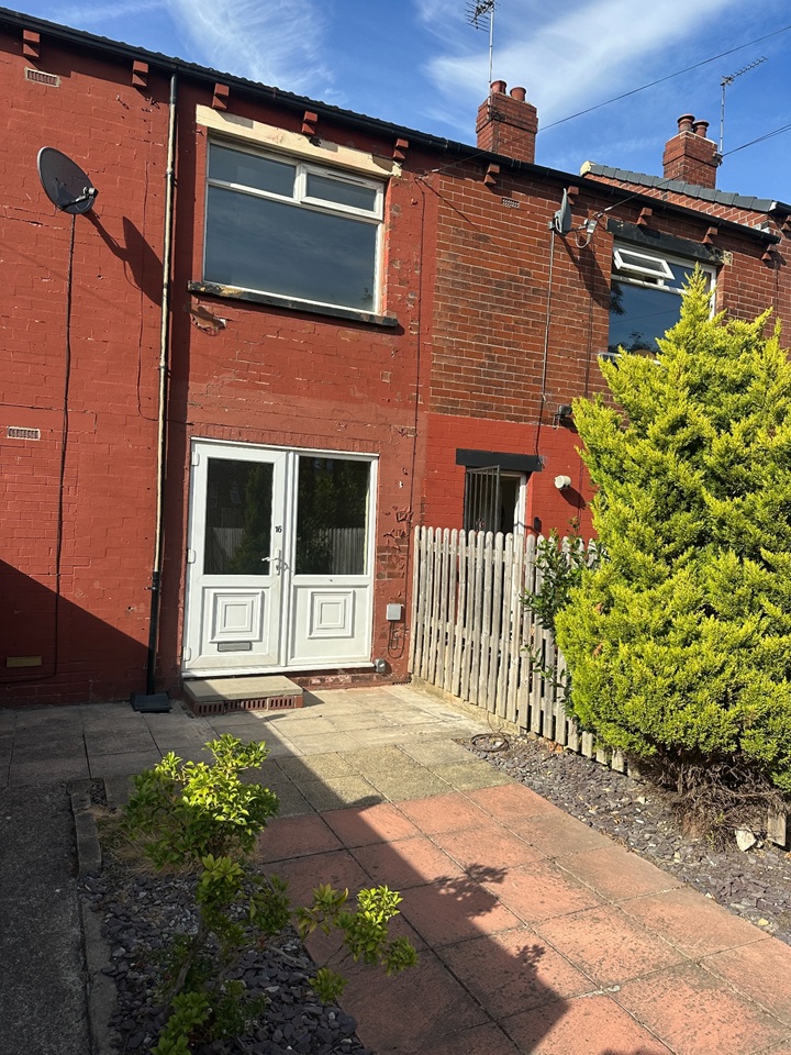 2 Bed Semi-Detached House, Tilbury Road, LS11