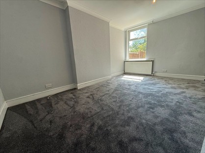 1 Bed Flat, St James's Road, CR0