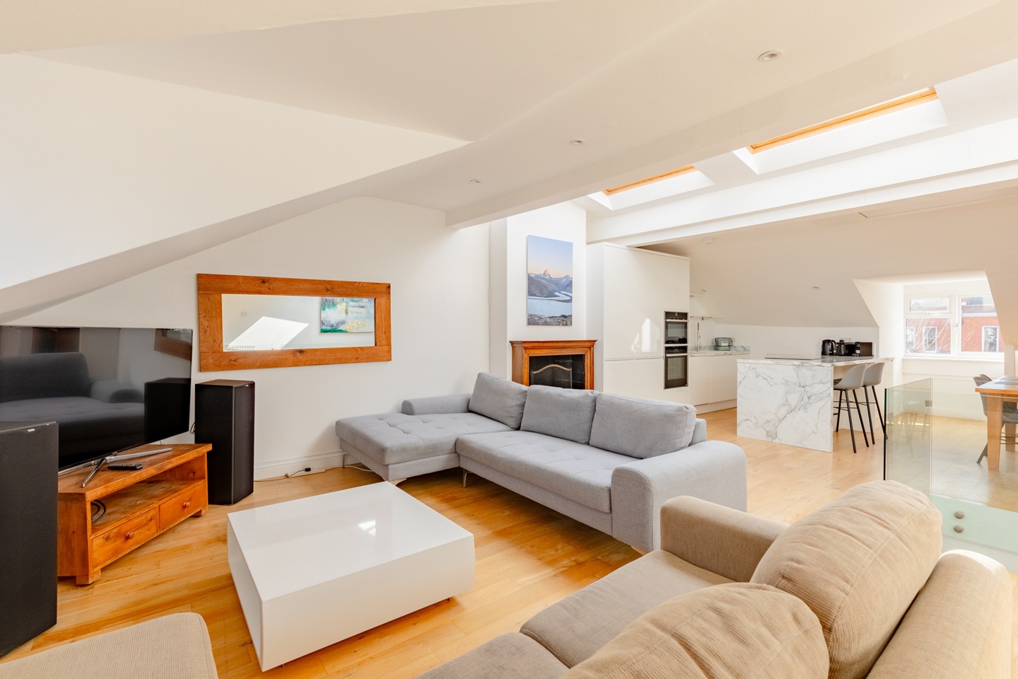 3 Bed Flat, Randolph Avenue, W9
