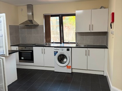 1 Bed Flat, Burlington Court, SL1