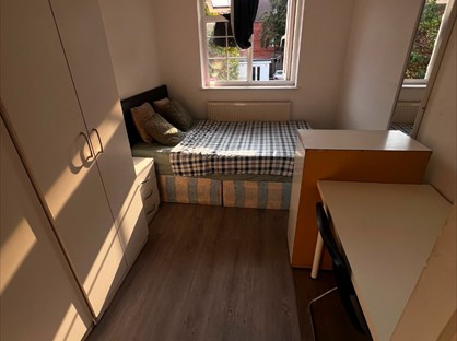 Room in a Shared Flat, New Road, UB8