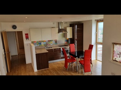 2 Bed Flat, Arboretum Place, IG11