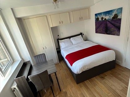 Studio Flat, Sloane Avenue, SW3