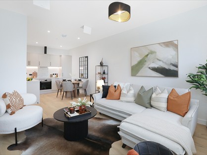 2 bed flat/apartment for rent in 2 Bed Flat, Montpellier Drive, GL50
